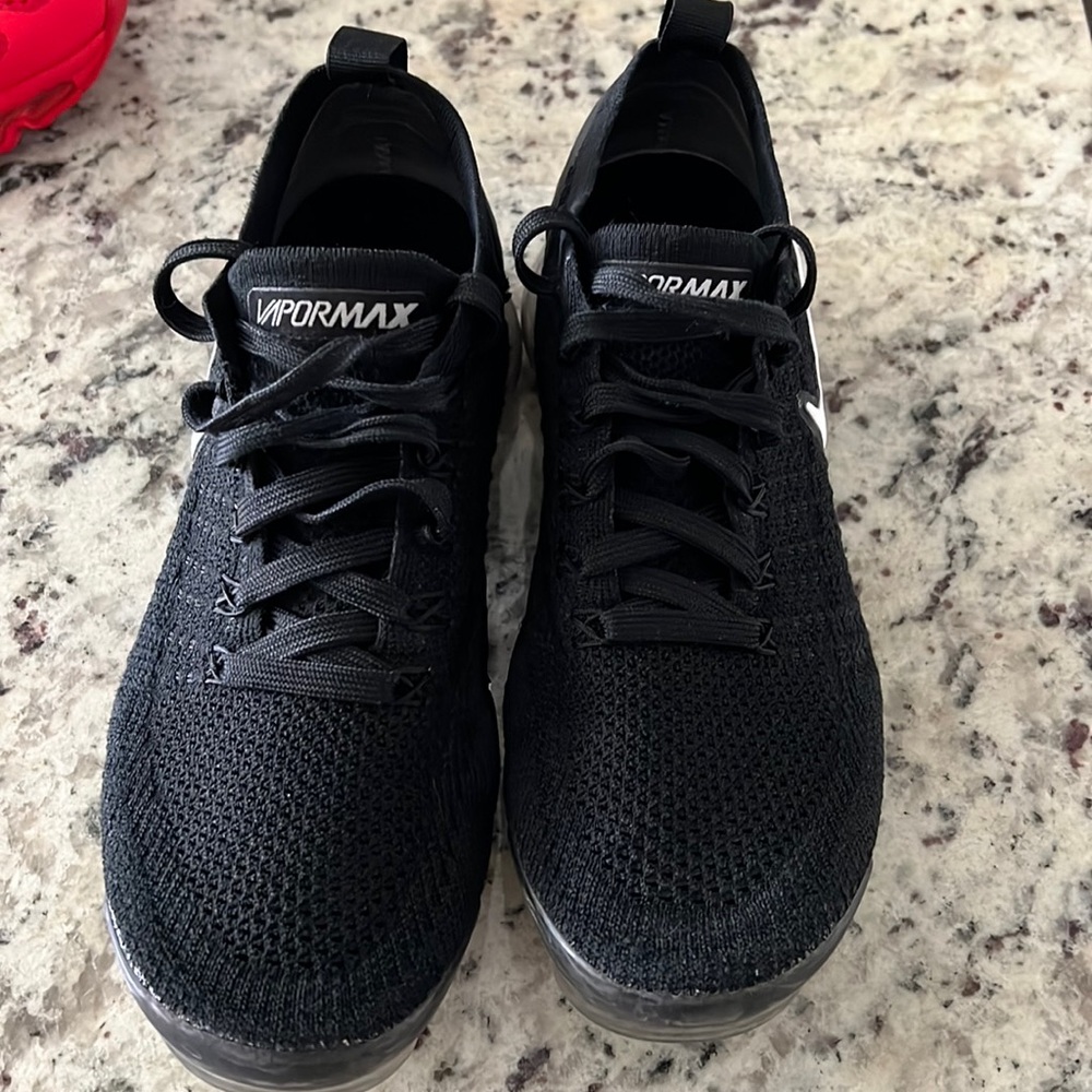 Black Nike Vapormax